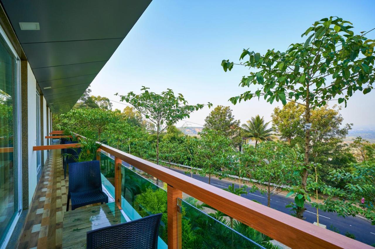 Natural Resort Panhala ภายนอก รูปภาพ