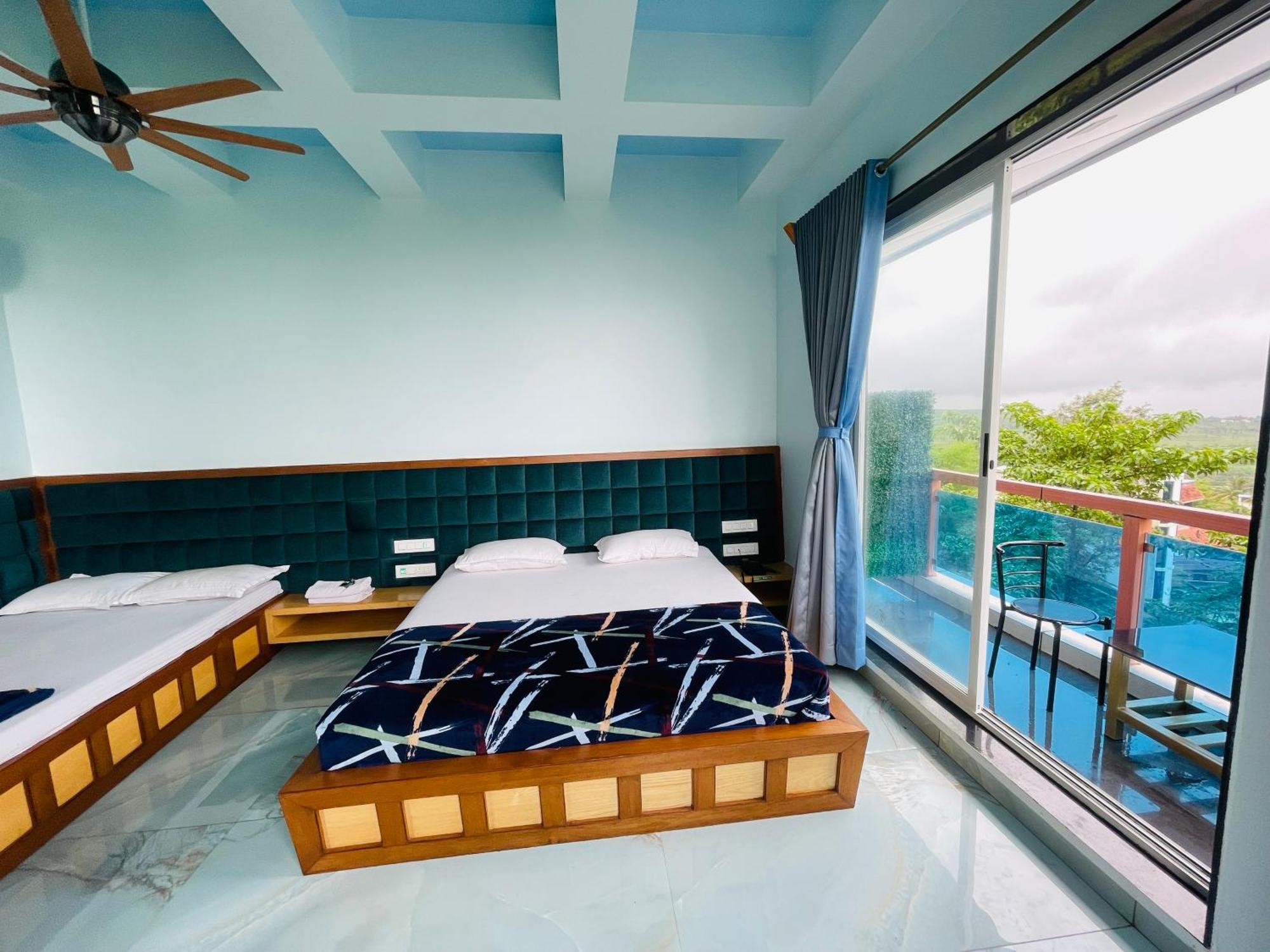 Natural Resort Panhala ภายนอก รูปภาพ